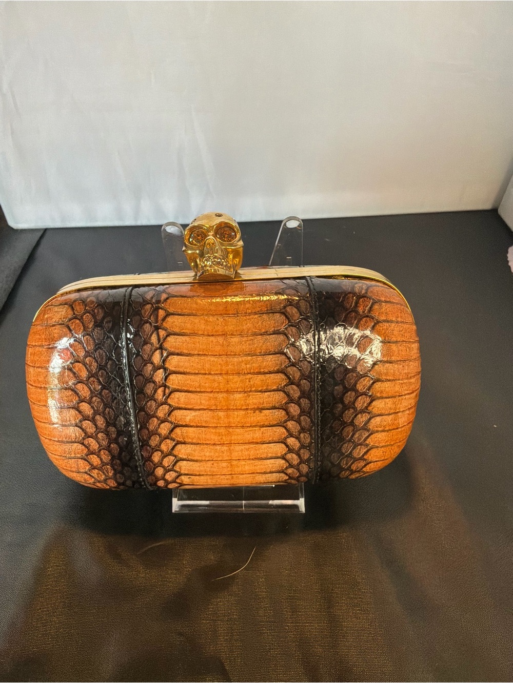 Alexander McQueen Orange and Black Python Skull Clutch - Picture 2 of 6